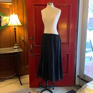 Liz Claiborne long silk print skirt size 6